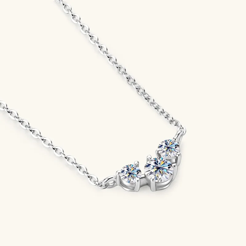 PMO-116 Lefei Fashion Luxury Classic 0.5 Moissanite Fine Creative Simple Smile Necklace For Women s925 Silver Party Jewelry Gift image 6