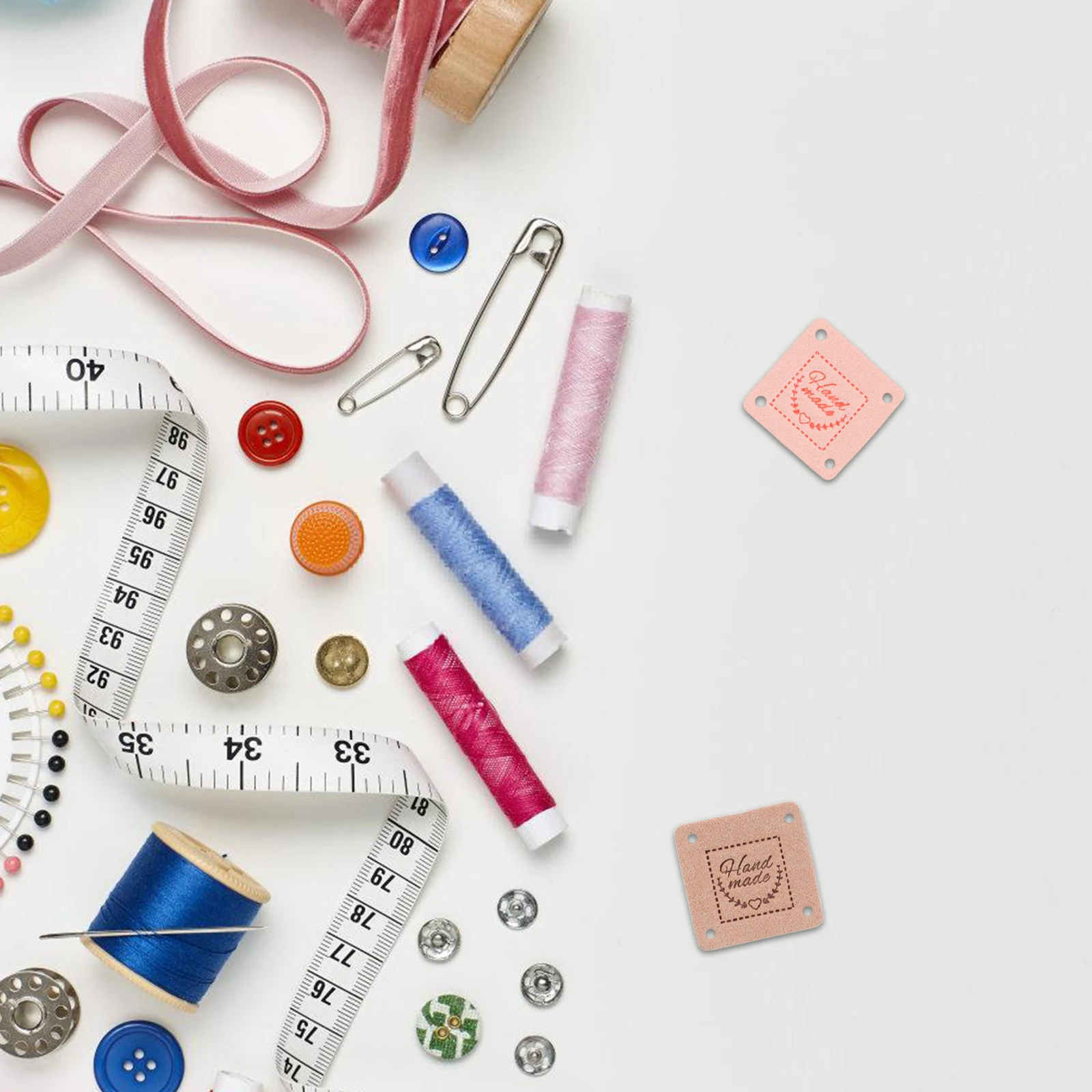 100 قطعة تسميات تنقش اليدوية الملونة علامات مربعة للملابس القبعات أكياس الخياطة اكسسوارات الكروشيه العلامات للسلع اليدوية