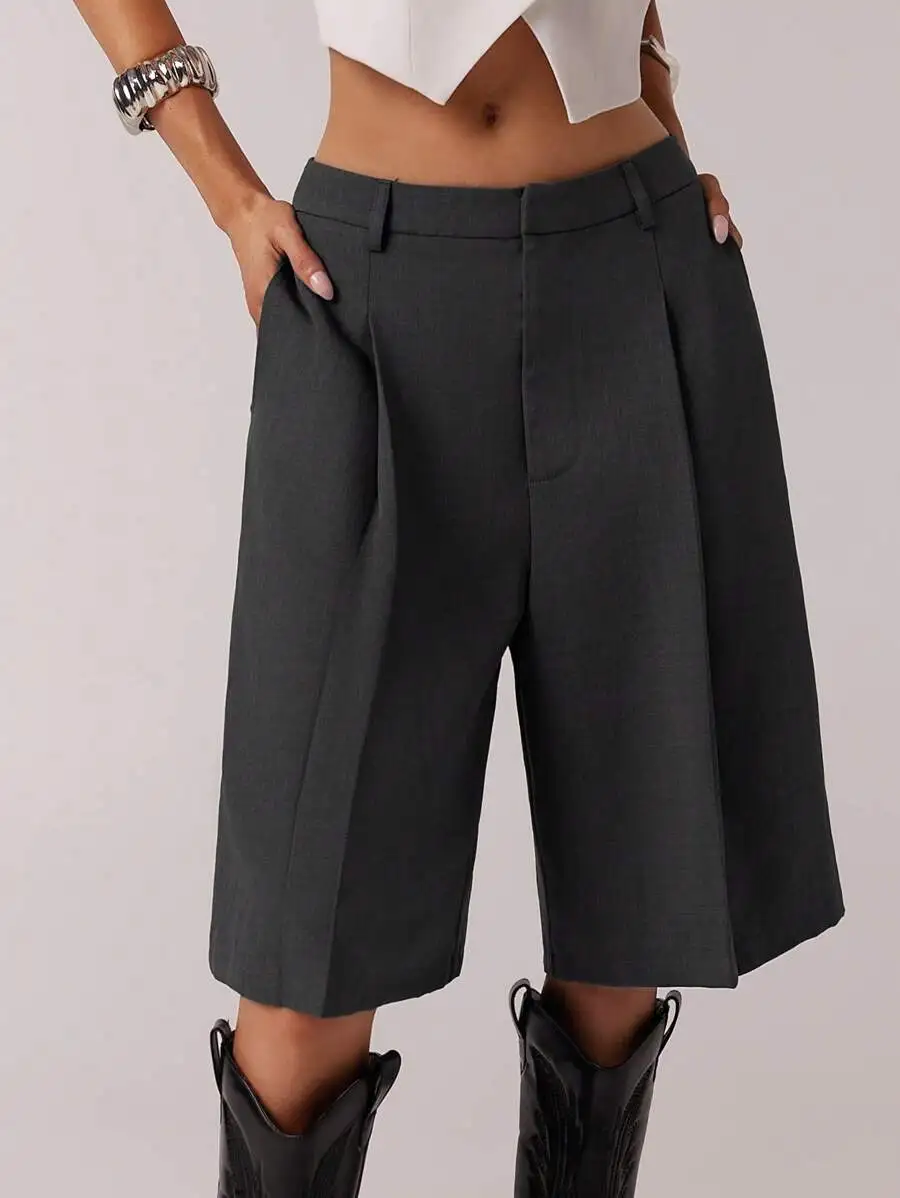 

Gray Pleated Bermuda Shorts for Women - High-Waisted Wide-Leg Suit Style