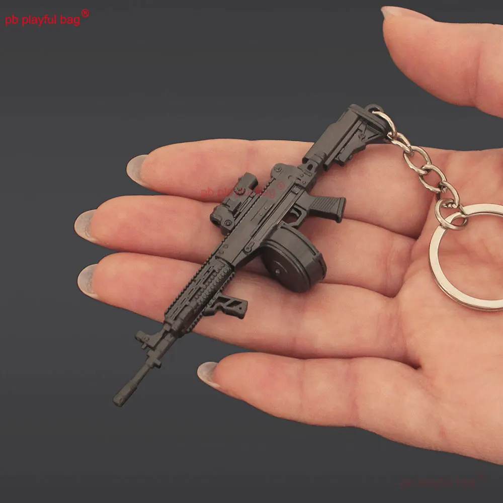 미니 9cm T03 소총 금속 장난감 총 모델 열쇠고리 펜던트 게임 무기 수집 장식 액션 피규어 어린이 크리스마스 선물 ZG396