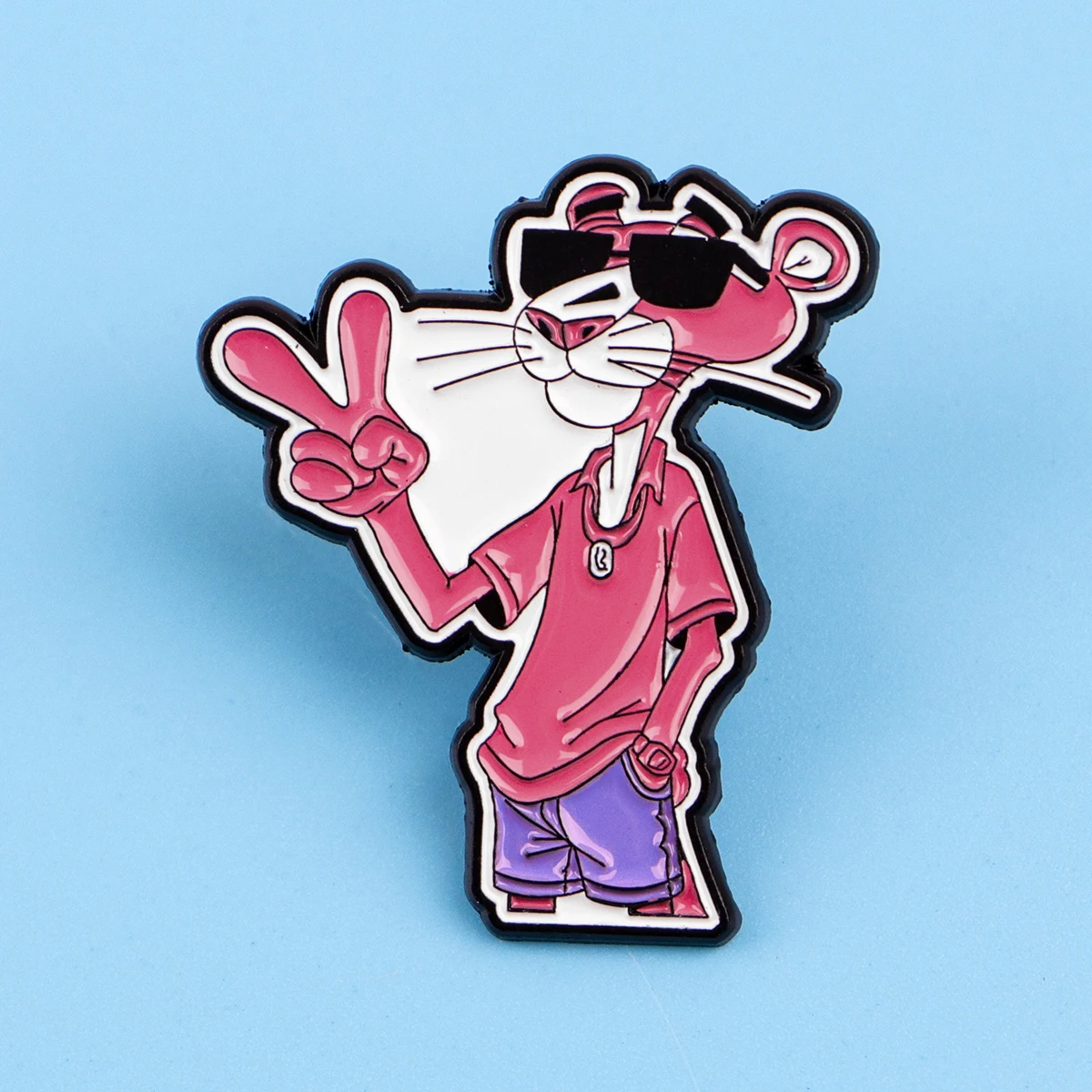 

Pink Leopard Enamel Pins Metal Cartoon Brooch Backpack Hat Bag Collar Lapel Pig Badges Men Women Fashion Jewelry Collection Gift
