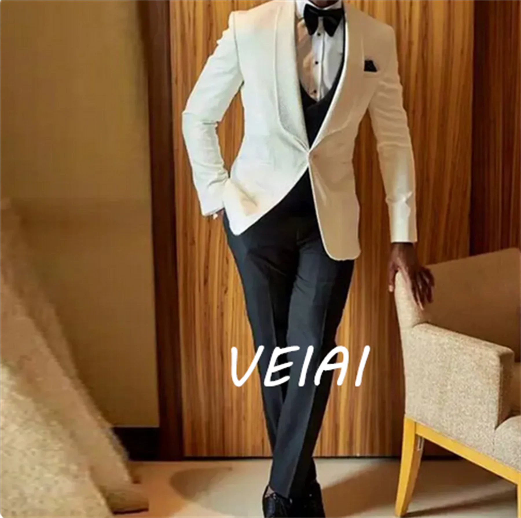 

Белый и черный свадебный смокинг по индивидуальному заказу для жениха с шалью и лацканами, комплект из 3 предметов, африканские мужские костюмы, куртка, жилет и брюки, новинка