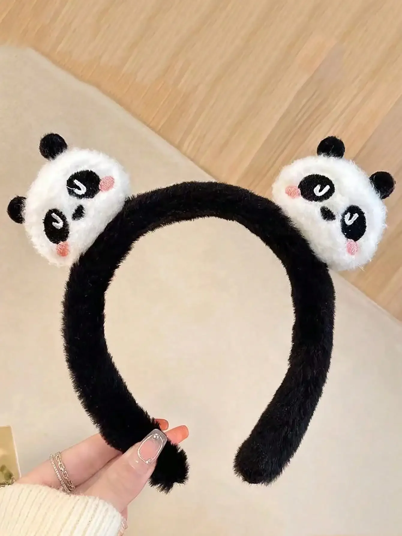 

1pc Cute Panda Plush Wide Headband, Suitable For Daily Use, Parties, Makeup Washing, Casual Hair Accessory, Hair Band, Hair Hoop