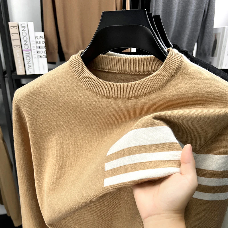 

Advanced brand luxury new men's knitted pullover sweater fashion striped decoration youth trend warm comfort round neck sweater
