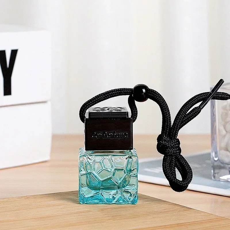 Car Decoration Essential Oil Diffuser Fragrance Air Freshener Scent Perfume Bottle Ornament Hanging Empty Bottle Accessory ﻿
