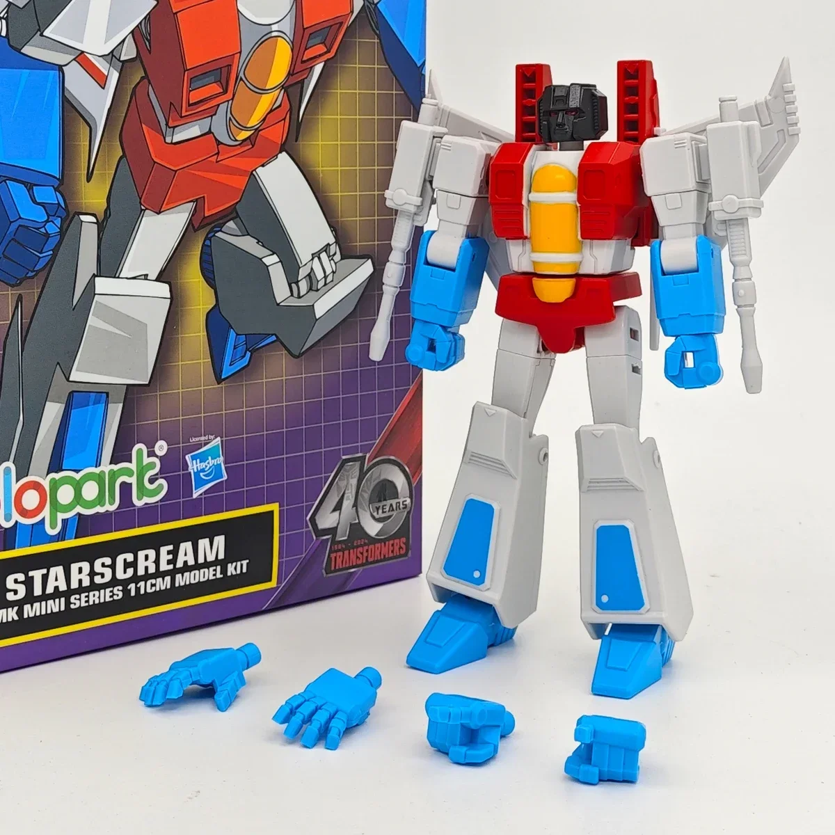 Hasbro AMK MINI SEPRIES MODEL KIT G1 Transformatie Sound Wave Megatron OP Starscream Grimlock BEE Kleinschalige montagerobot