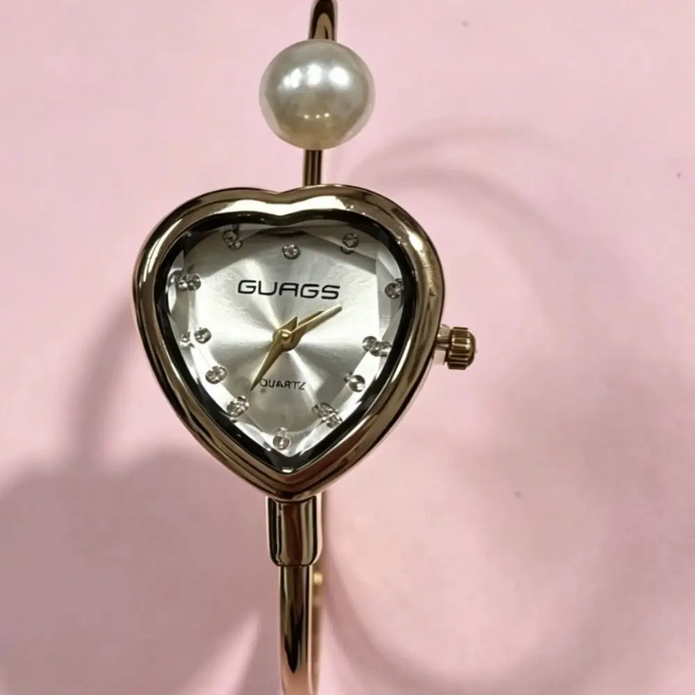 New Heart-shaped Dial Pearl Watch Adjustable Elegant Bracelet Watch Gift Luxury Ladies Watch for Women