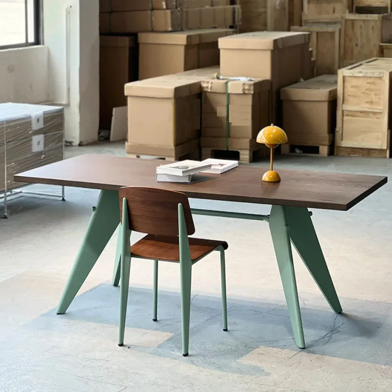 Vitra Swiss EM Design وحدة صغيرة لتناول الطعام بتصميم إبداعي وحديث وبسيط وطاولة طويلة