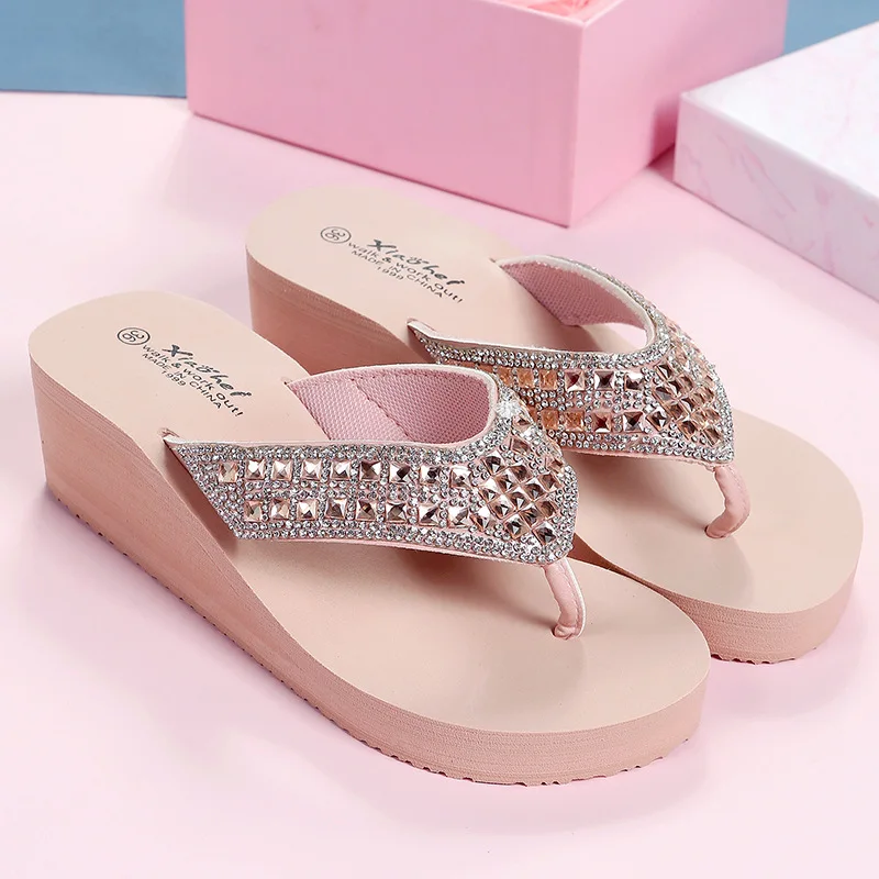 Women's Flip-flops Summer Slippers Shining Wear Stylish Seaside Beach Wedge Pumps With Thick Soles Breathable Flip-flops Summer