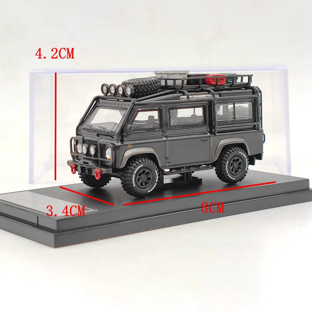 1:64 Master Defender Van Camp Diecast Toys High-End Simulation Model Car Miniature Hobby Collectible Gifts