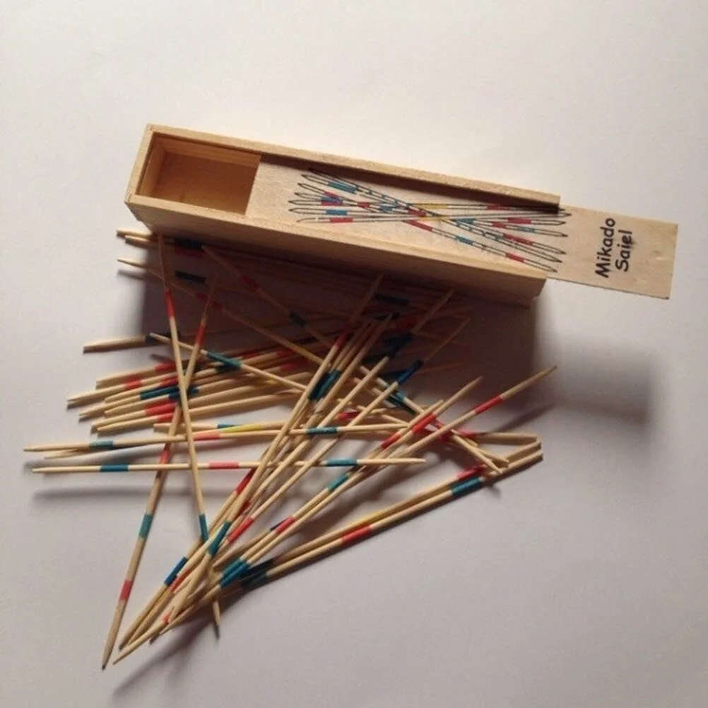 Mikado Wooden Pick Up Sticks com Caixa, Jogo Multiplayer Tradicional, Jogos de Tabuleiro Educativos, 1 Conjunto