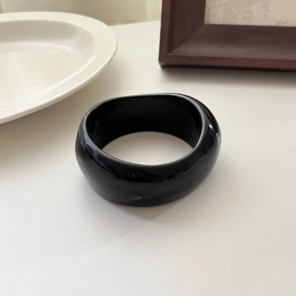 New Wide Irregular Resin Bracelet Marbling Geometric Cuff Bracelet Exaggerated Thickened Chunky Bangle Gifts