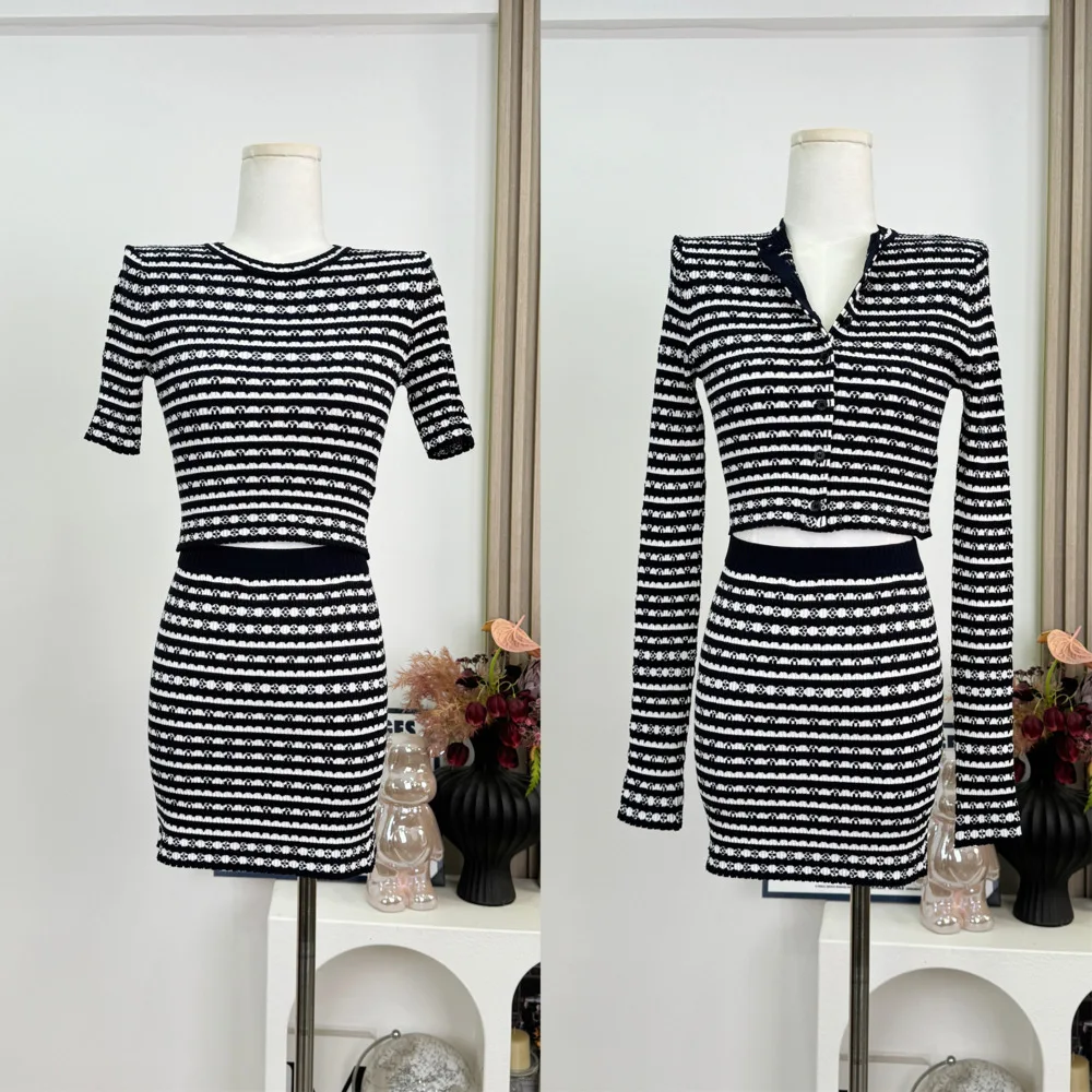 

2025 Chic Streetwear Knitted Summer Outfit Woman Spring Autumn Fashion Casual Slim Sets Conjuntos Femininos Elegantes Femme