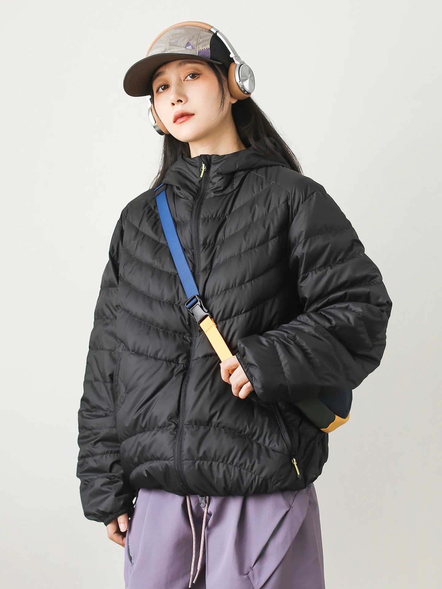 

Outdoor Women's down Jaet Lightweight Hooded Loose Fit Du Feather Warm Casual Sle Windproof Elastic Seal Regular Sve