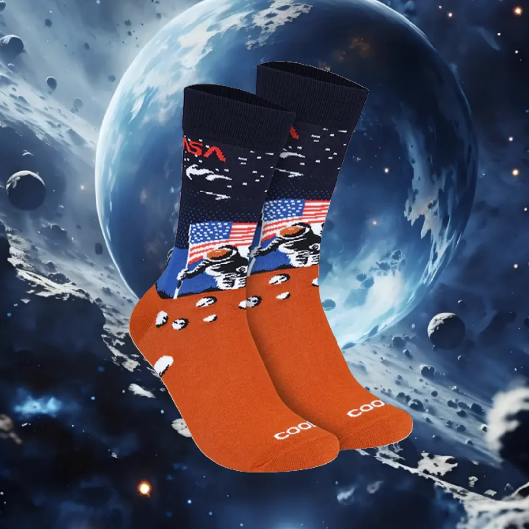 

1 Pair Of Cool Unisex Socks, Space Exploration, Funny Novelty Mid-calf Socks, Suit In All Seasons