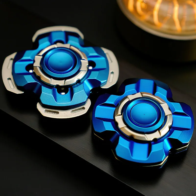 لعبة Discus EDC التعاون مع درع مفتوح من الفولاذ المقاوم للصدأ جديدة مكونة من 4 صفحات لعبة تخفيف الضغط لسطح المكتب