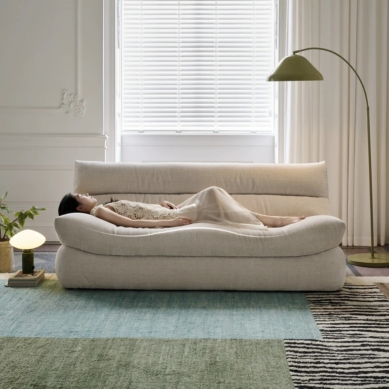 

&c Factory-direct Sale Light French Cream Style Designer Sofa Chenille Small Apartment Comfortable Straight Soft