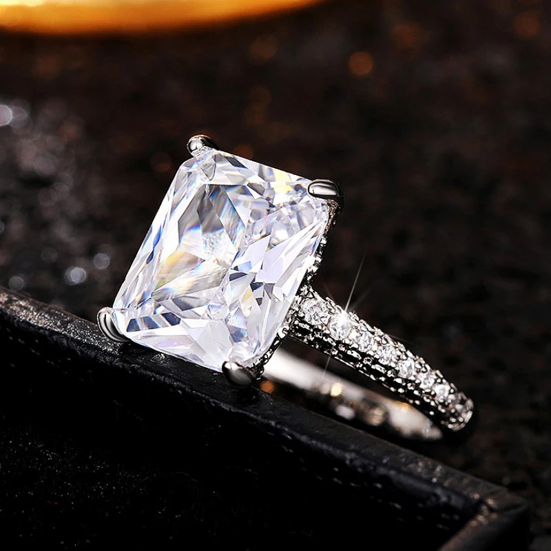 Huitan Bling Quadrat Zirkonia Kristall Eheringe für Frauen Verlobung Jubiläums feier Luxus elegante Dame Schmuck
