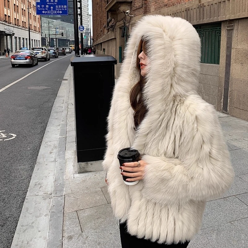 YOLANFAIRY natural whole fox jacket woman‘s winter warmth hooded commuting fashion youthful real fox fur coats woman luxury 2025