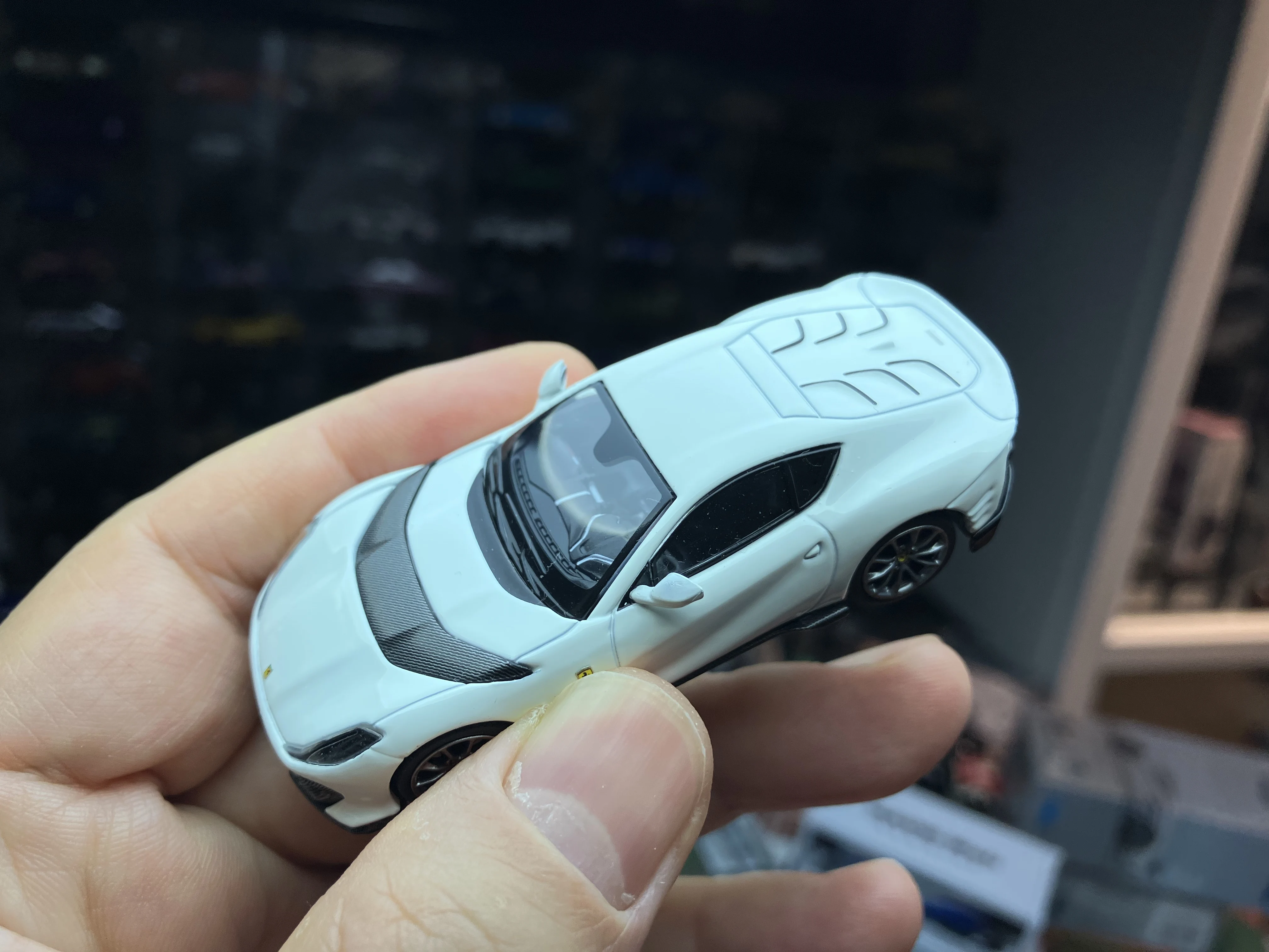 BBR Models 812 Competizone - 1:64, White Super Car Diecast Alloy Model Collectible