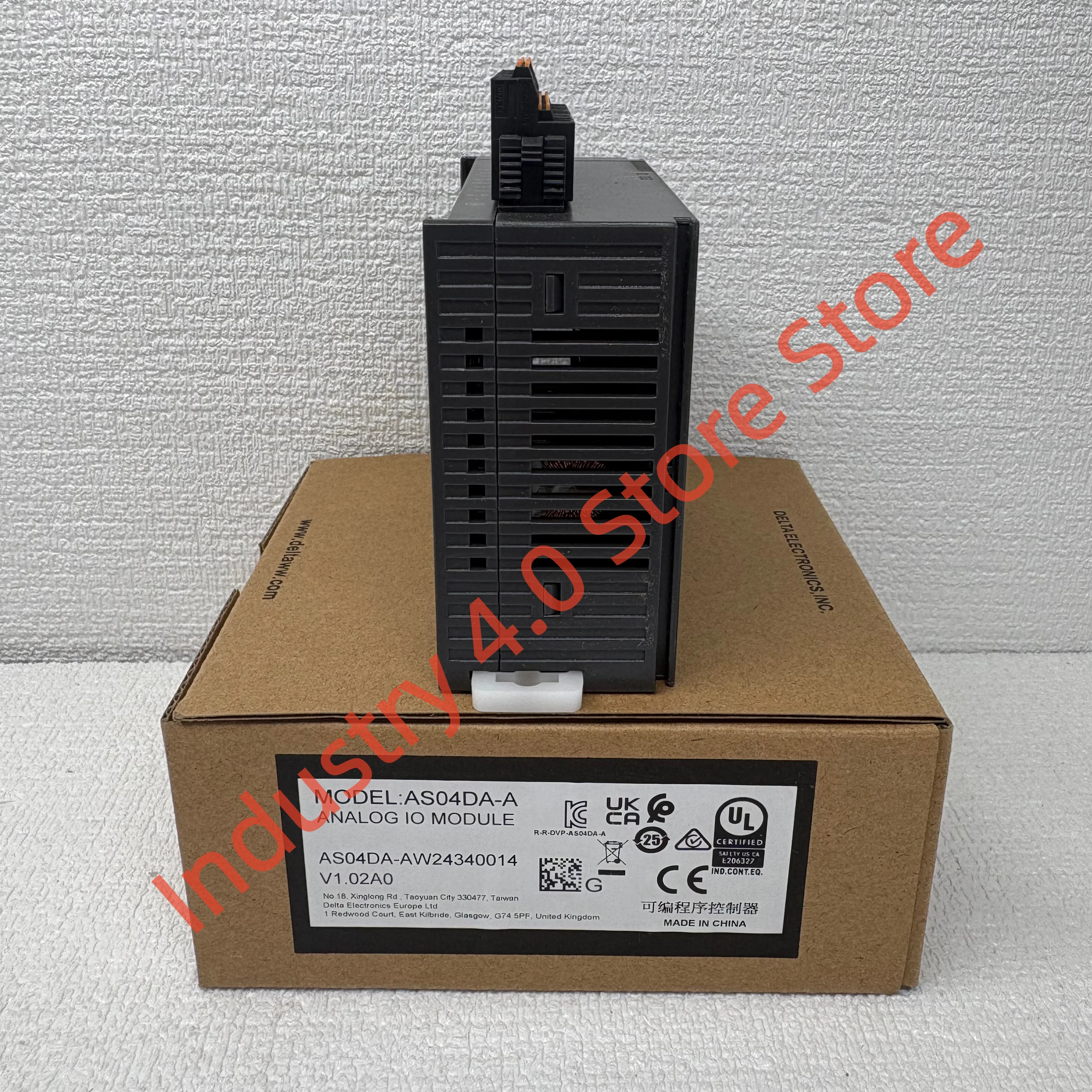 

Новый модуль ПЛК AS04DA-A в коробке