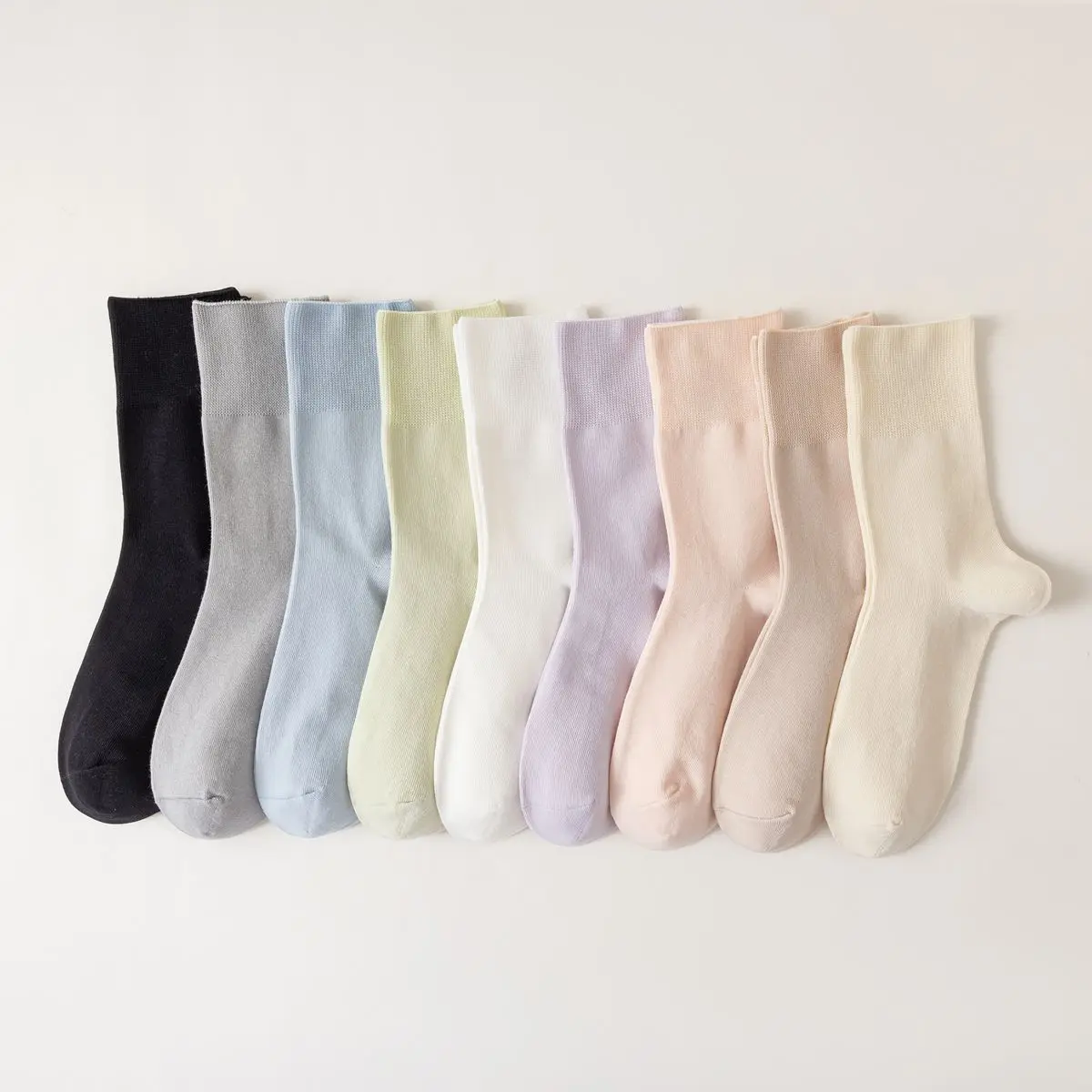 Socks Women\'s Pure Cotton Mid-tube Socks Solid Color Thin Section Confinement Simple Soft Loose Mouth Socks