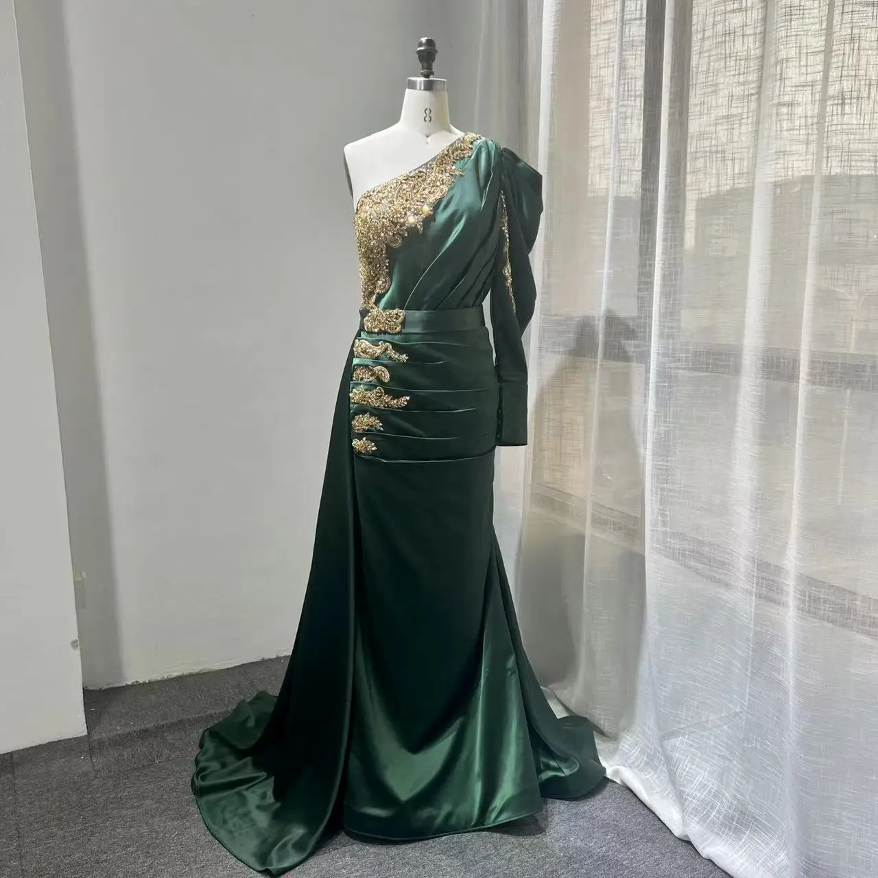 Green New Custom One-shoulder Luxury Handmade Beading With Pleated  Women Wrap Dresses Sexy Satin Evening Dresses