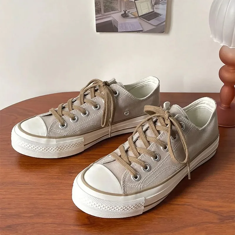 

New Women's Sneakers and Casual Shoes Fashion Classic Canvas Shoes for Woman Street Style Flat Shoe Designer Shoes Zapatos Mujer