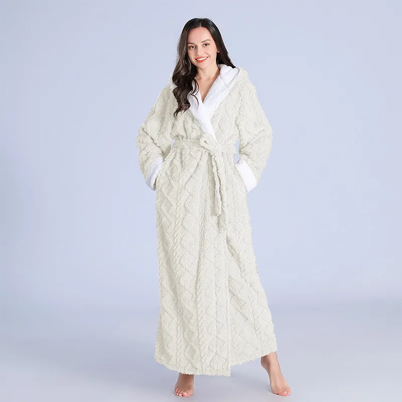 Ladies Cute Bathrobe Autumn Winter Extended Hooded Nightgown Soft Sleepwear Women\'s Jacquard Flannel Pyjamas Thicker Warm