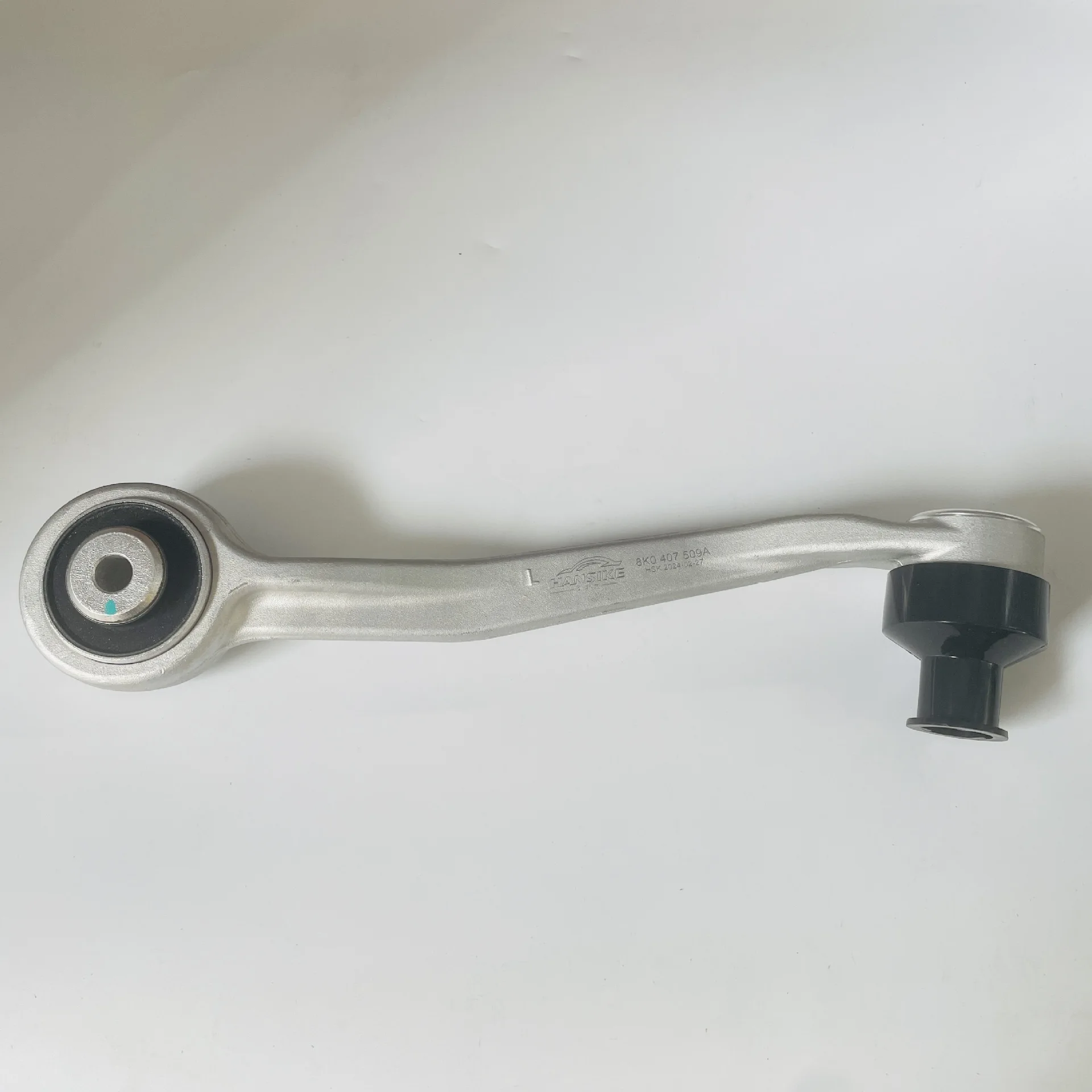 

Suitable for Adu Q5 A4L A6L B8 C7 Front Upper Left Swing Arm, Curved Aluminum L Control Arm 8K0407509A