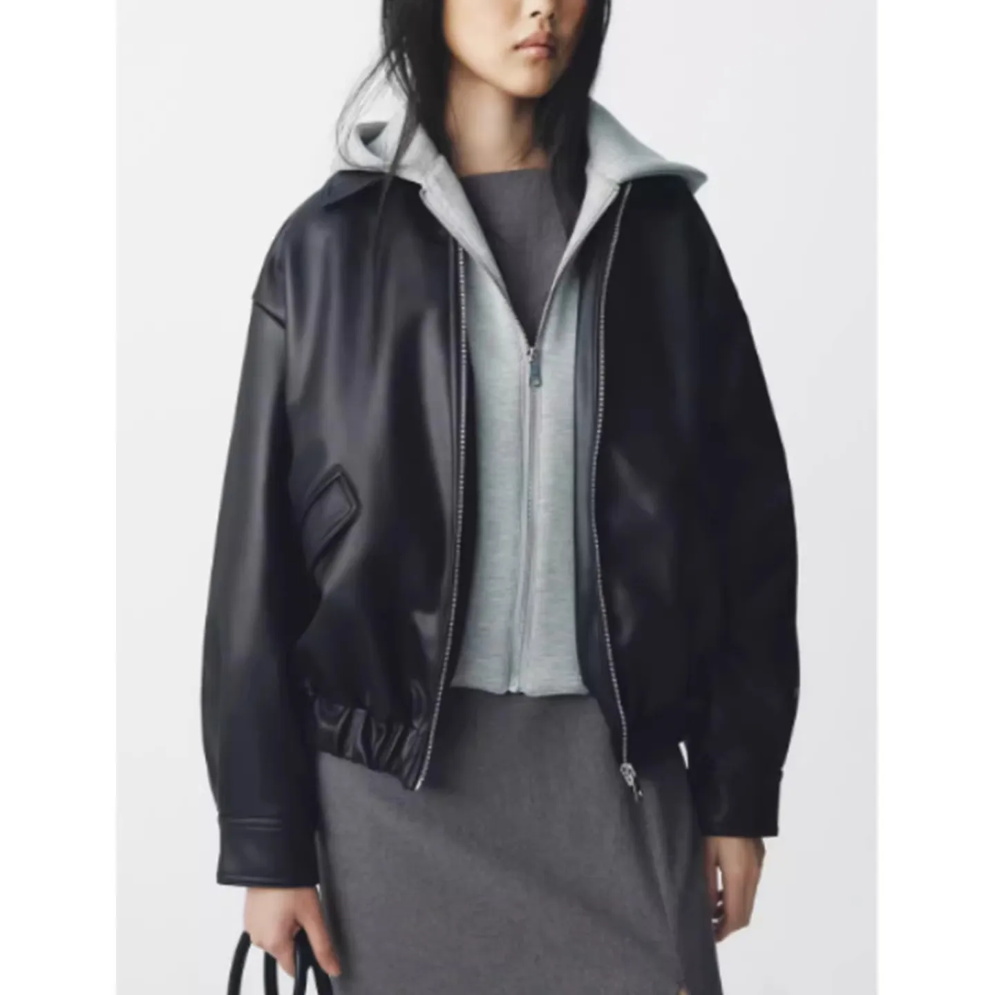 Autunno 2025 delle nuove donne Faion Patchwork effetto pelle Jaet PU pelle lunga chiusura con cerniera Sve cappotto giovanile vestibilità regolare