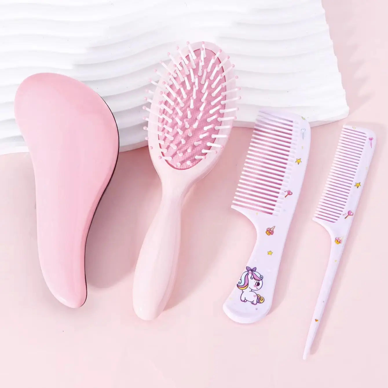 4pcs Cute Haircomb Set, Cartoon Portable Comb, Shower Hair Brush and Airbag Comb Special for Real Hair Wigs