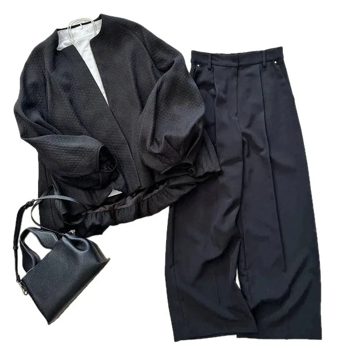 ชุดเซ็ตสองชิ้น เสื้อแจ็คเก็ตแขนทรงโคม คอกลม ทรงหลวม กางเกงขายาว สปริง 2025