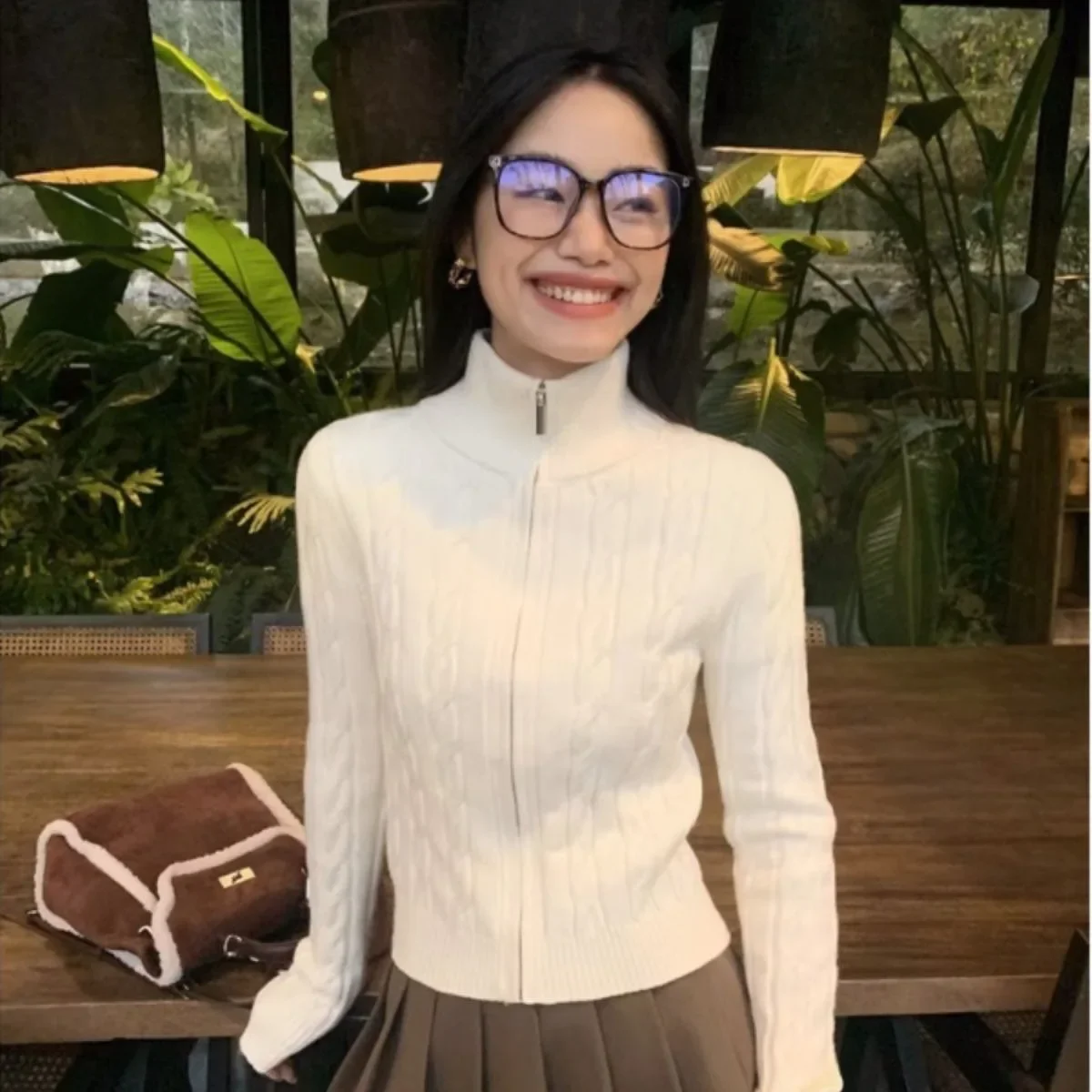 رمادي الملتوية البريدي عالية الياقة سترة سترة المرأة الخريف الشتاء ضئيلة قصيرة محبوك سترة مياو نمط أعلى بولو طوق أكمام #4