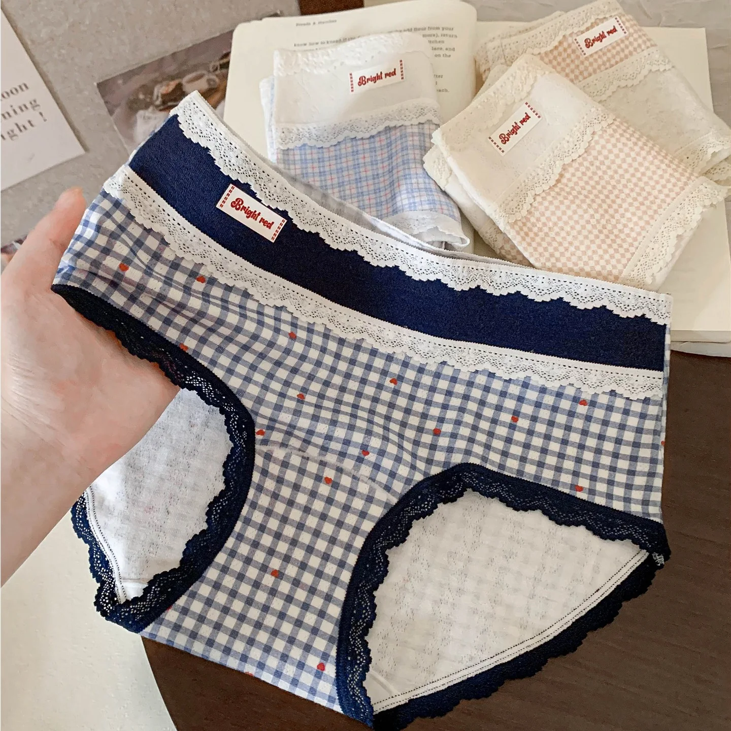 

Хлопковые эластичные женские трусы, трусики с промежностью из чистого хлопка, мягкие и удобные треугольные трусики со средней талией для девочек-подростков