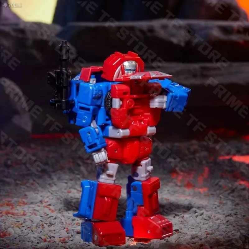 Original Hasbro Transformers Toy Legacy United G1 UNIVERSE AUTOBOT GEARS Deluxe Class D-class Anime Figure Model Collection Toy