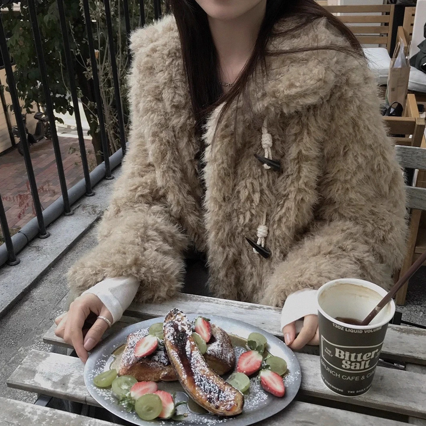 

Ретро Sle на пуговицах, женская зимняя теплая шуба из искусственного меха, повседневная куртка из полиэстера и волокна Long Sve