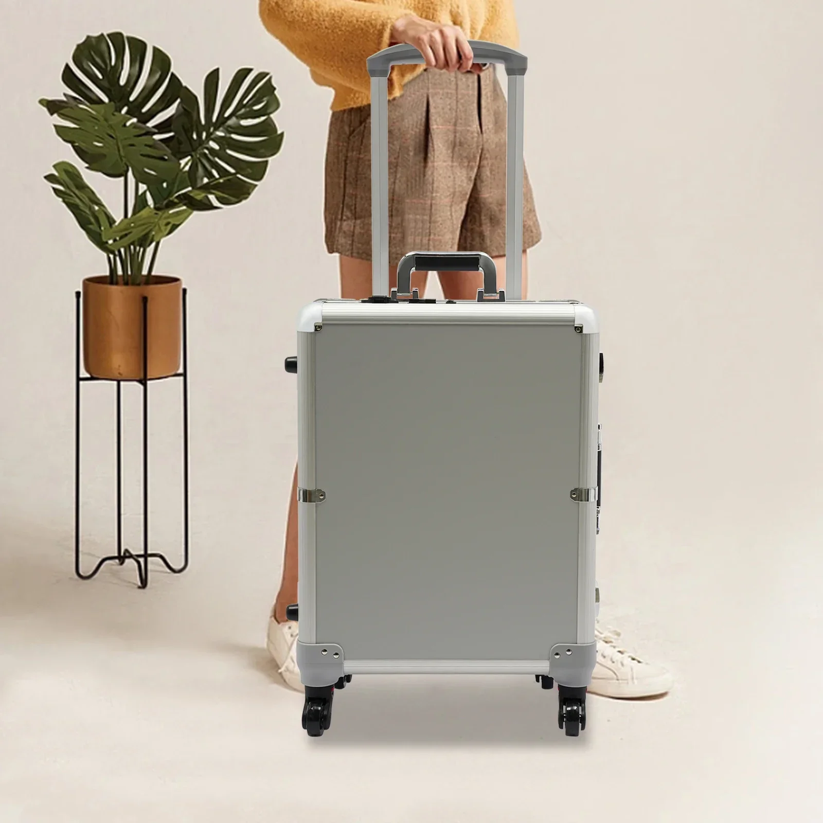 Портативный 21-дюймовый серебряный косметичка со светодиодной подсветкой, регулируемыми ножками по высоте и универсальными колесами для удобного путешествия