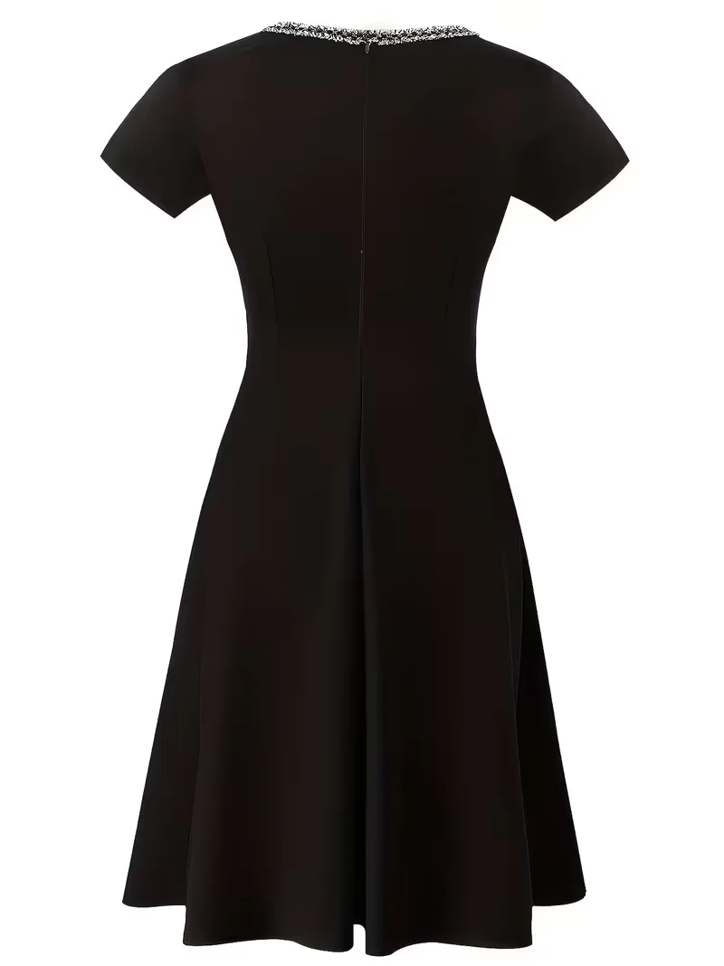 Elegantes Damenkleid für den Sommer mit Rundhalsausschnitt, Kontrastfarben, Kurzen Ärmeln, Perlenknöpfen, Schwarz, Business-Party, Knielang, A-Linie – Detail 7