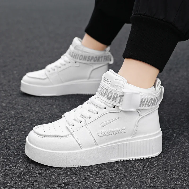 Dziecięce wysokie buty sportowe Modne trampki do biegania dla chłopców Grube bawełniane antypoślizgowe dziecięce buty do biegania Casual Trainers
