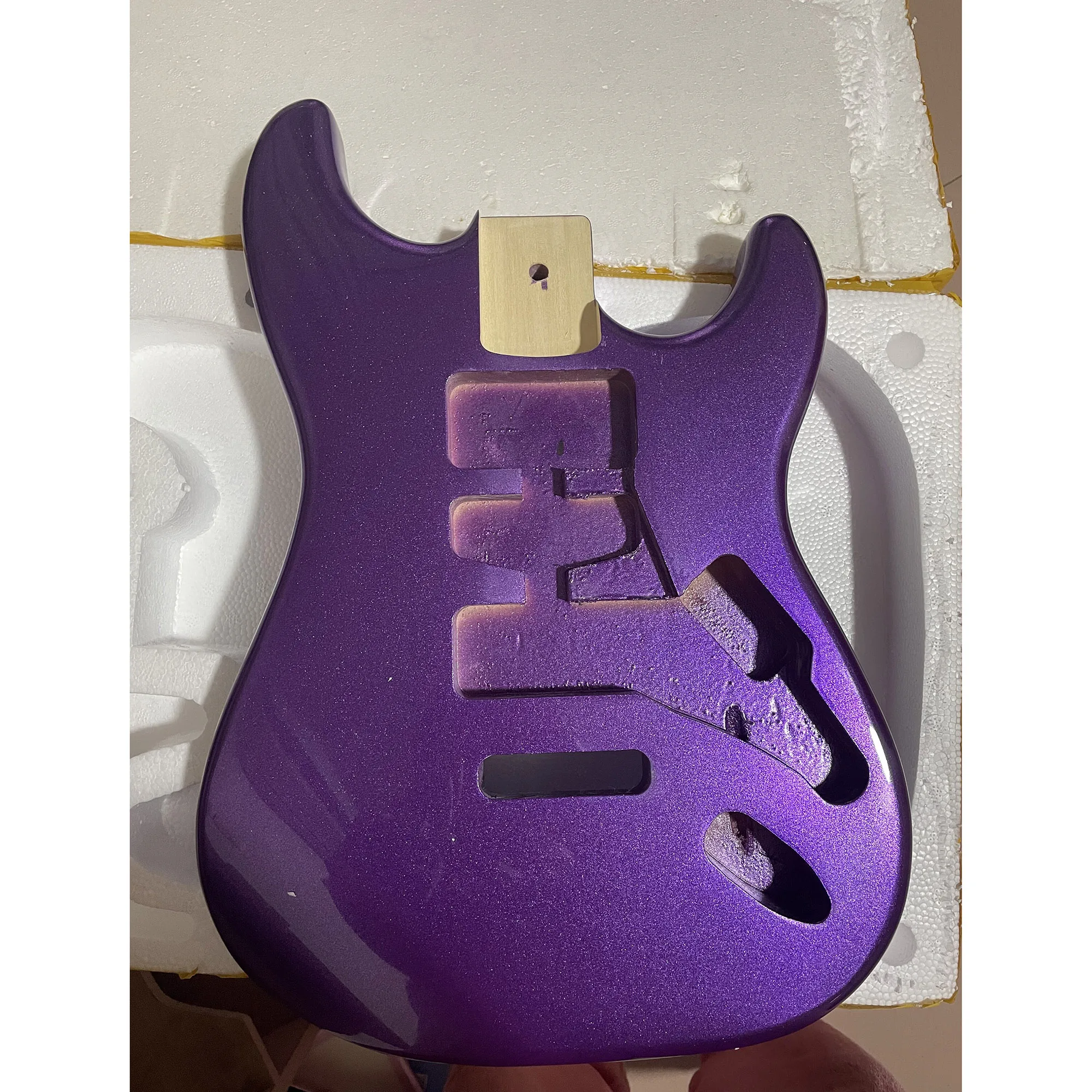 

Electric Guitar Barel Replacement Part, Poplar Wood Body, Glossy Finished Mental Color, HSH DIY, High Quality