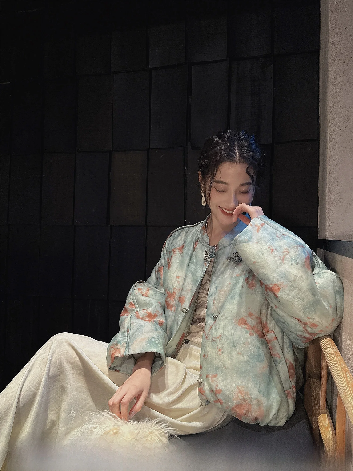 

Зимнее женское пальто Sanji Bla Flower ort Sle Gold Weave Du down Jaet, 90% белое пуховое, корейская версия, для повседневной носки...