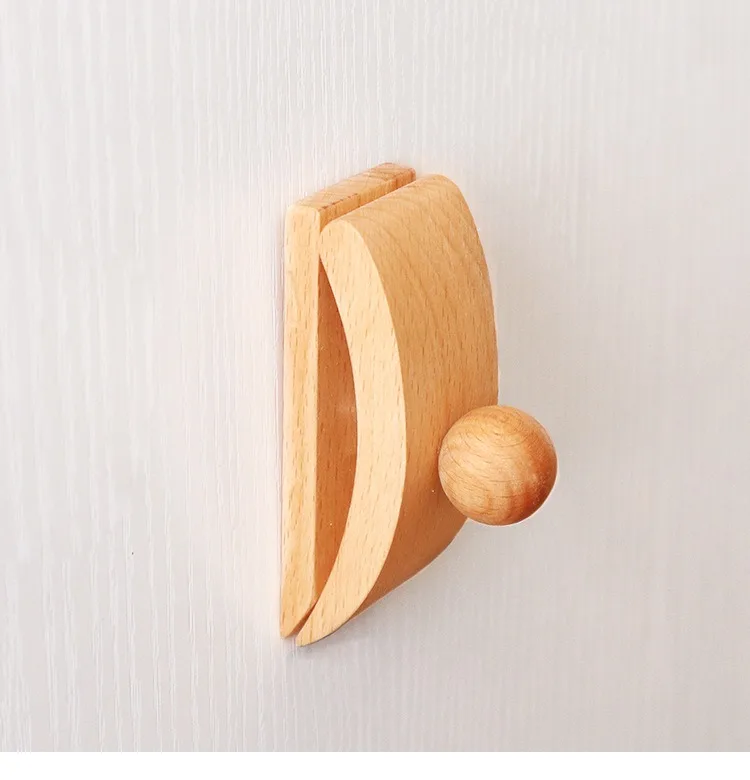 Beech Wood Quilt Wall Clips 5 Pack Tapestry Blanket Hanger Ball or Heart Knob Display Hooks