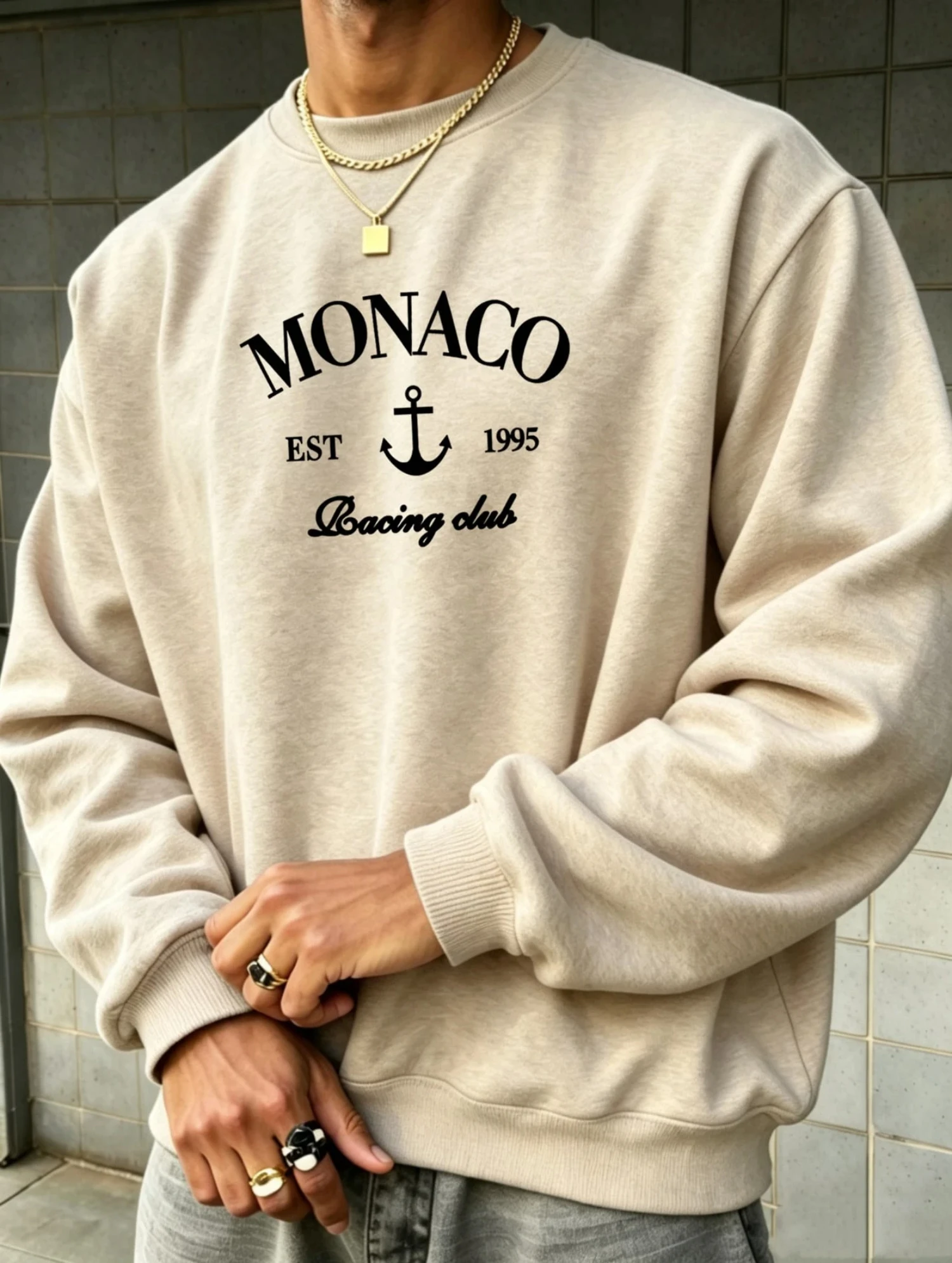 Męska bluza z okrągłym dekolte – Street Fashion Monaco recenzja i cena
