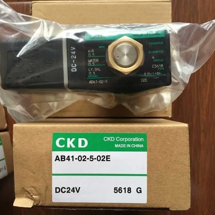 Plc 1pc Brand New Ab41-02-5-02e Dc24v Solenoid in Box Ab41-02-5-02e-wbrdc24v Warranty Product