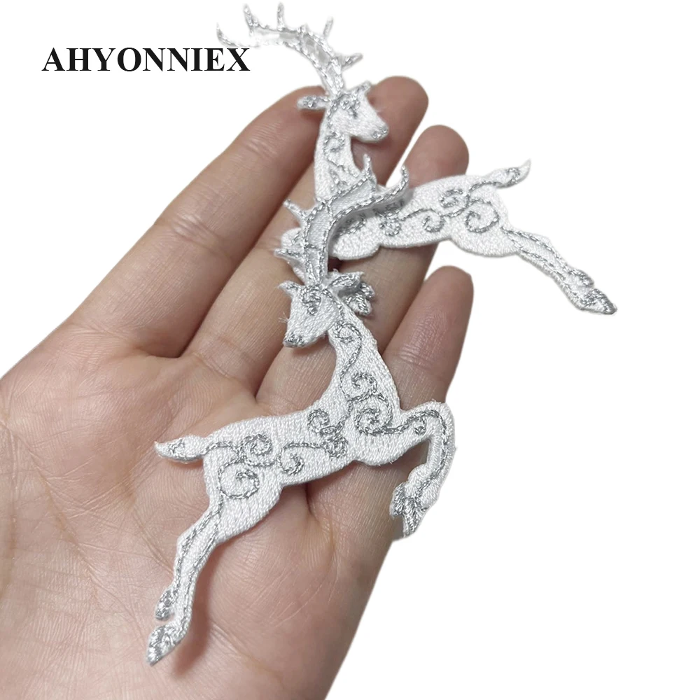 

Вышитая ткань в виде рождественского оленя, патч, значок, патч для утюга, маленькая Изысканная вышитая нашивка для одежды