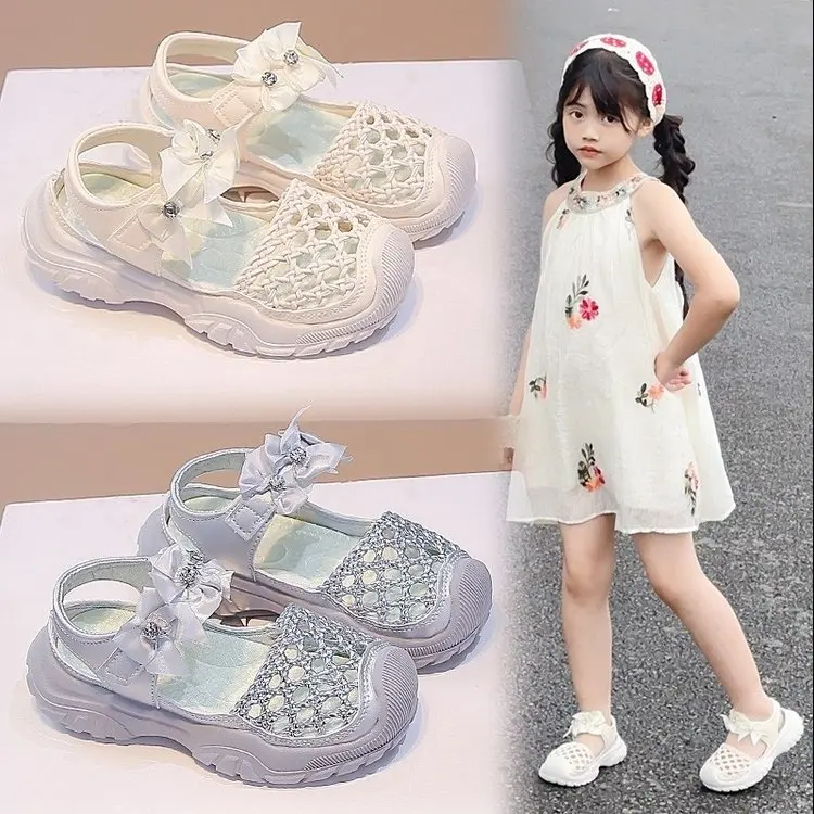 

2026 Summer New Children's Shoes Fashion Versatile Sandals Solid Color Sports Mesh Pearl Bow Girls' Anti Slip Soft Bottom