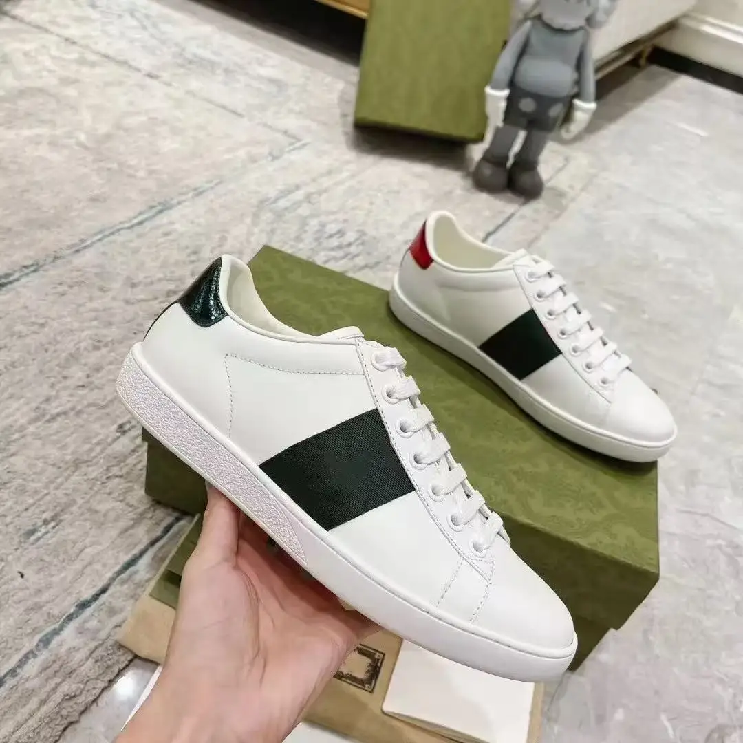 

Кроссовки унисекс 2026: дизайнерские, белые, с вышивкой, универсальные, для спорта и повседневной носки