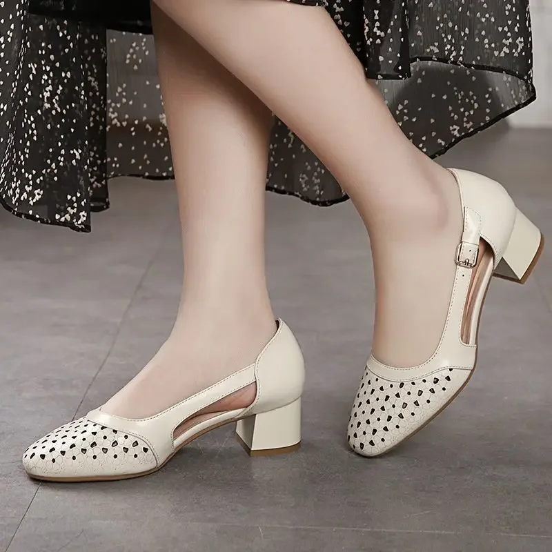 Leather Sandals for Woman Thick Heel Summer 2024 with Medium Heels Beige Closed Footwear Women\'s Shoes Sandal Casual H Trend Vip