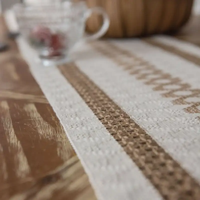 30*160CM Floral Decor Country Themed Party Table Decor Hessian Table D cor Vintage Shabby Chic Style Beautiful Beige Lace Edges